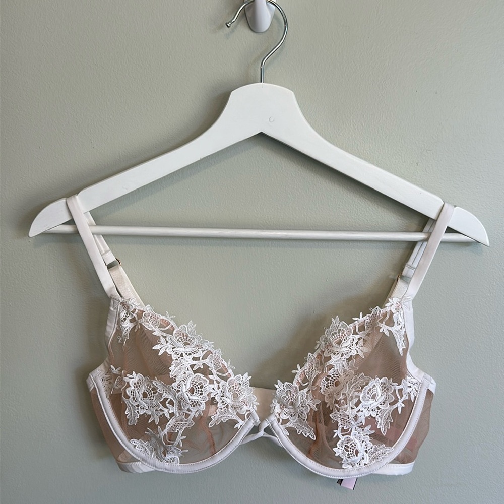 White and nude lace unlined bra
